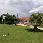 Dimitris & דירה Vrasná