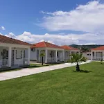 Daire Dimitris &