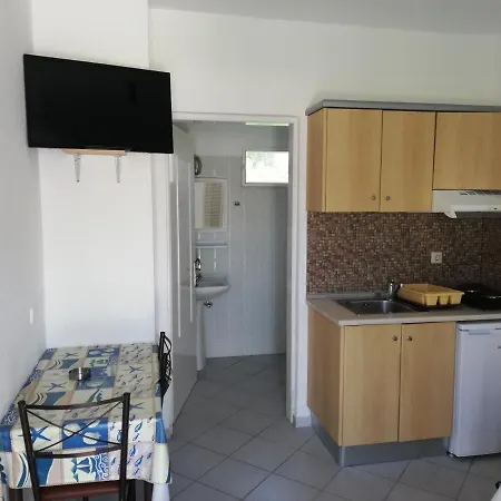 Apartment Dimitris &