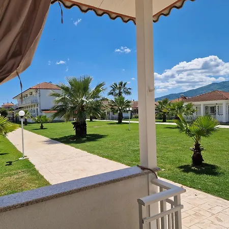 Apartament Dimitris &